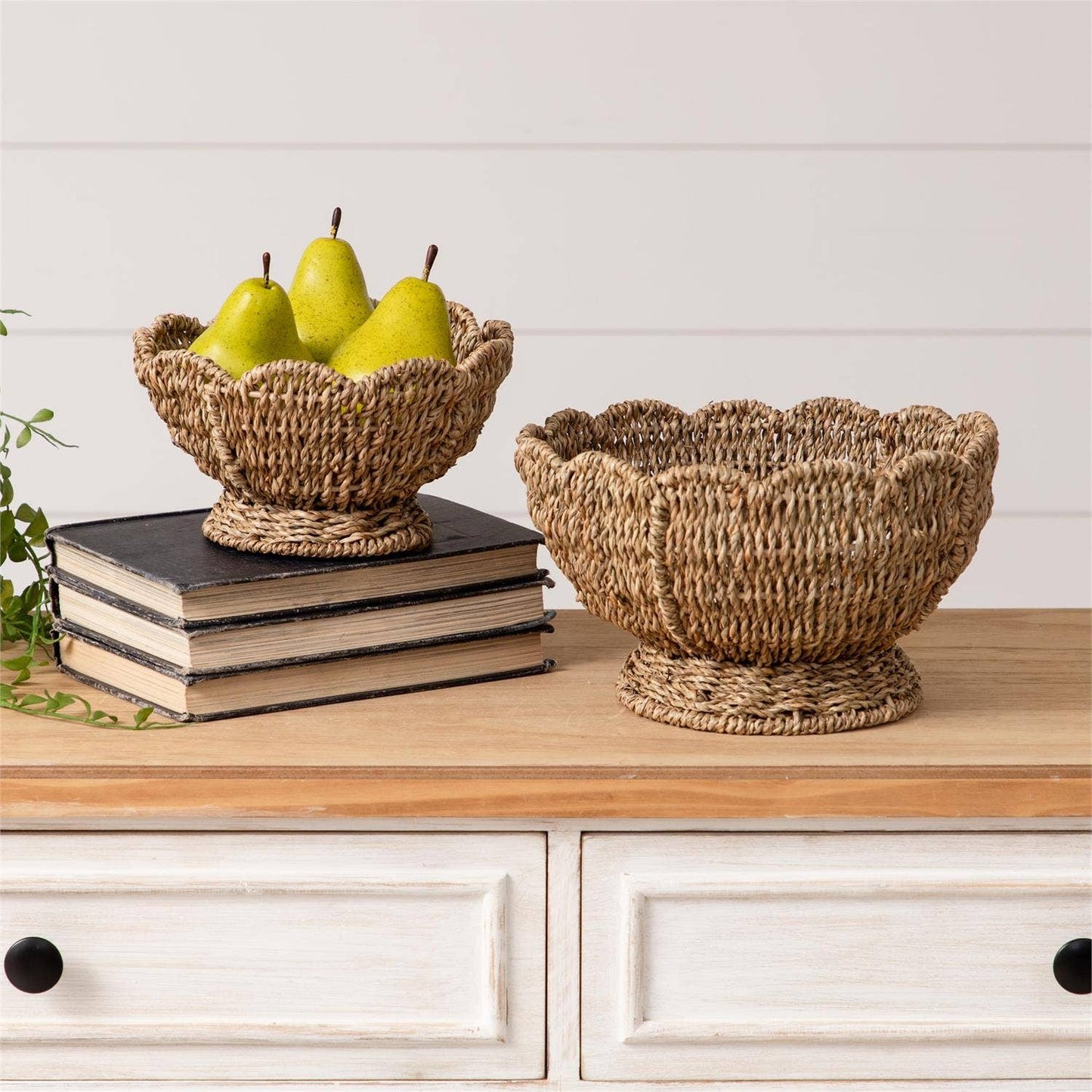 Audrey's - Scalloped Edge Seagrass Bowls (Set Of 02)